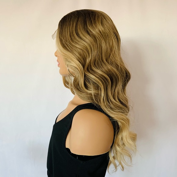 Gorgeous Golden Blonde Lace Front Part Premium Fiber Wig! - Picture 6 of 11